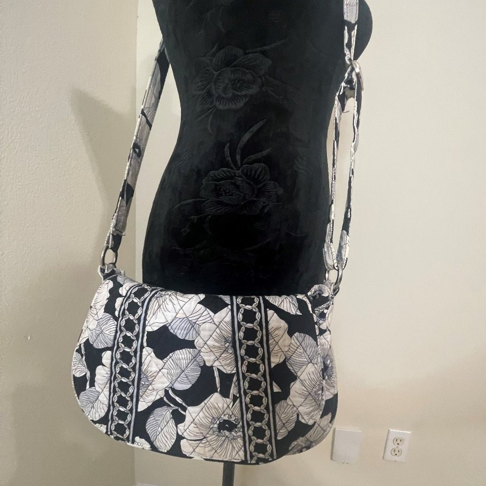 Vera Bradley medium sized Crossbody